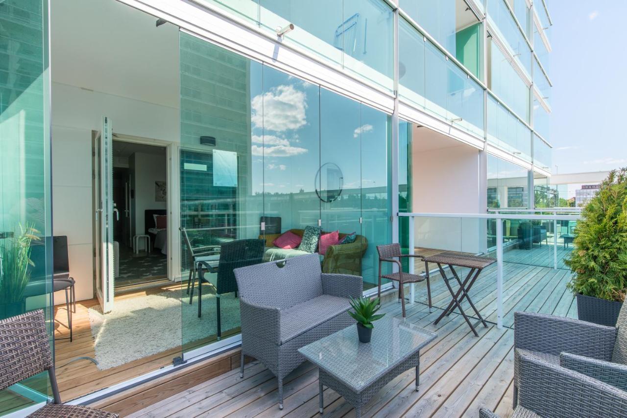 Starhomes Double Lux 10 Oulu Exterior photo